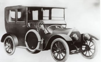 Mitsubishi Model A historic car