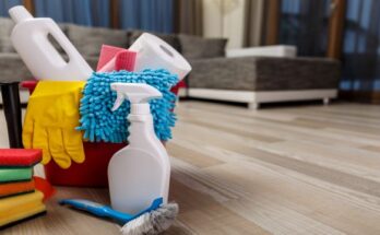 GettyImages-Spring_cleaning