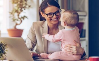 Working_women_and_moms