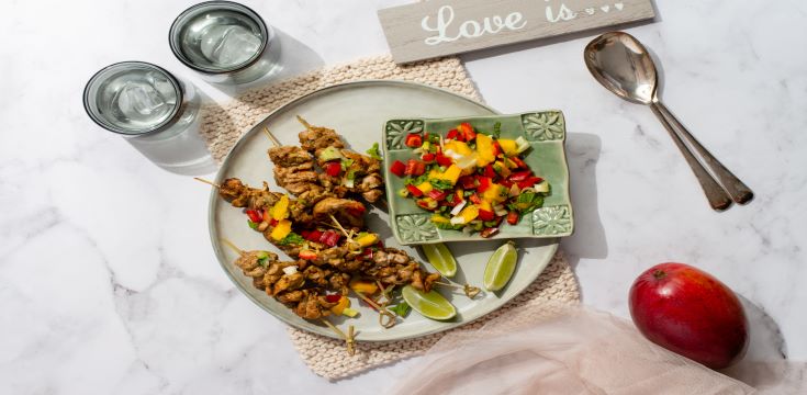 STICKY MANGO AND CHILLI CHICKEN SKEWERS WITH FRESH MANGO SALSA
