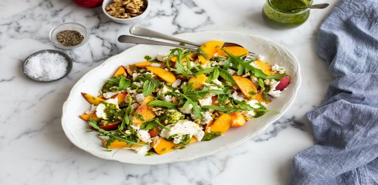 JD_Mozarella & Nectarine Salad_Sam Linsell