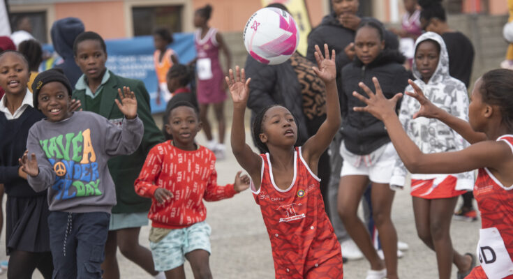 Sporting Chance Street Netball in action in Khayelitsha - MINATHI MENDISI in full action