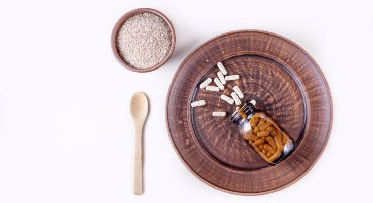 capsules-glass-jar-plate-Laxatives