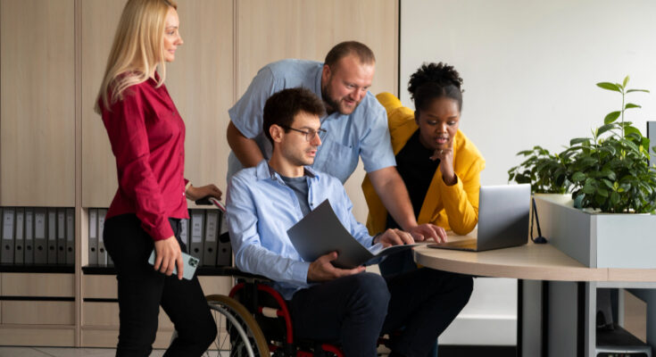 side-view-people-working-office